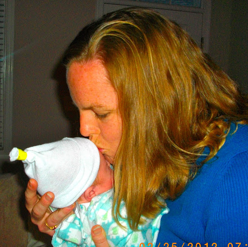 Elizabeth Hobson Photo 29