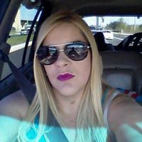 Deborah Diaz Photo 32