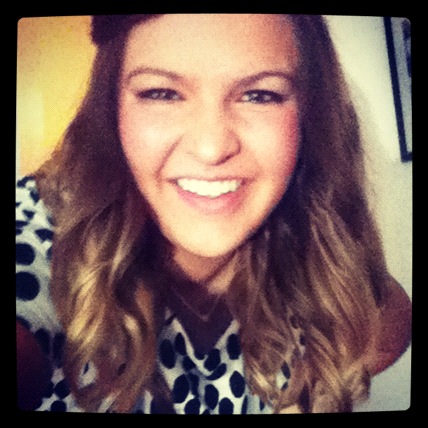Erin Lange Photo 15