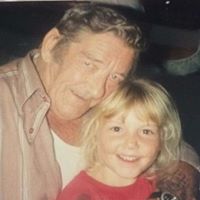 Traci England Photo 10