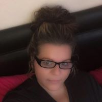 Liane Roberts Photo 19