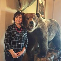 Leslie Kerns Photo 17