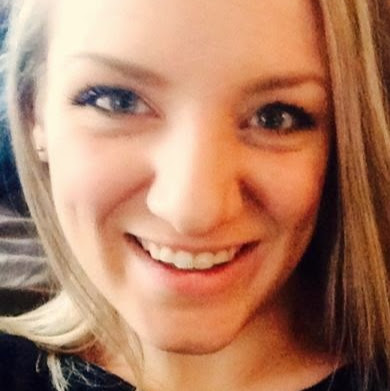 Kelly Springer Photo 17