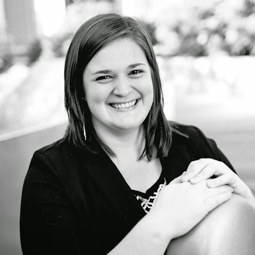 Alison Rowe Photo 19
