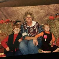 Michelle Whaley Photo 22