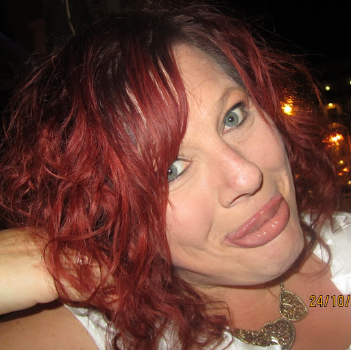 Tracey Day Photo 7