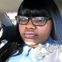 Danielle Robertson Photo 11