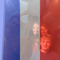 Katie Simmons Photo 7