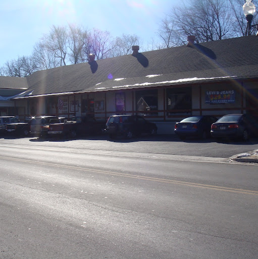 Debbie Ritter Photo 29