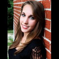 Amanda Holbert Photo 6