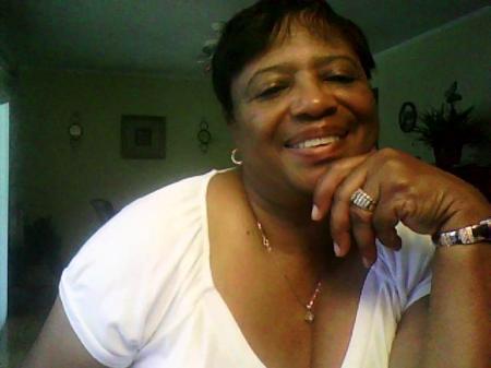 Delores Collins Photo 24