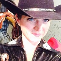 Melissa Holt Photo 12