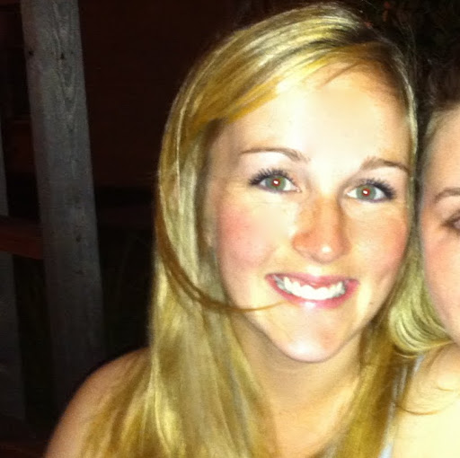 Brandi Roberts Photo 10