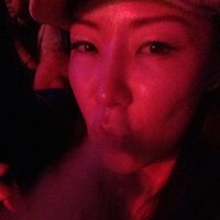 Esther Ho Photo 34