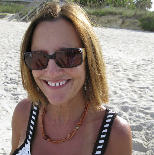 Vickie Yates Photo 12