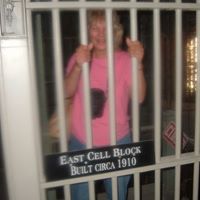 Sally Vaughn Photo 32