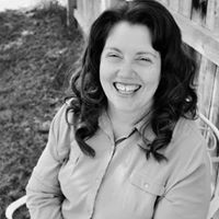 Laurie Grayson Photo 4