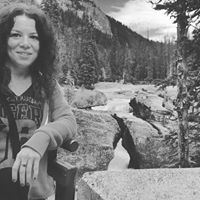 Shannon Kelleher Photo 34