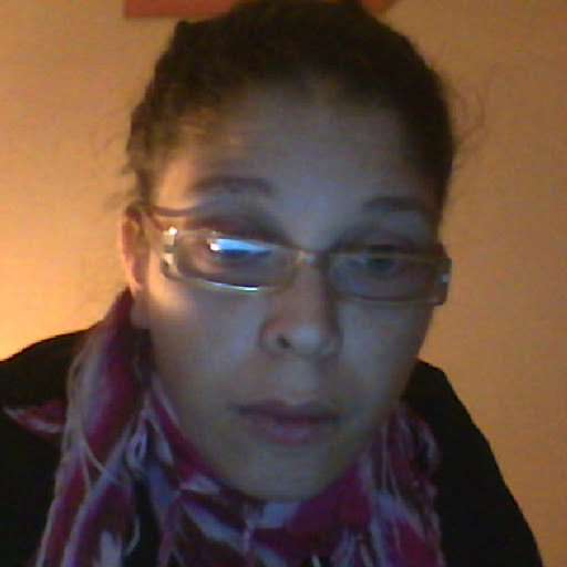 Vicki Gomez Photo 7