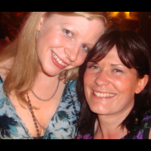 Lorraine English Photo 25