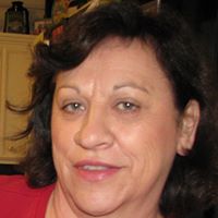 Theresa Graves Photo 10