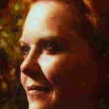 Julie Harding Photo 27
