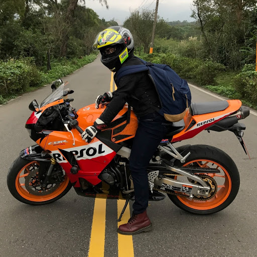 Wayne Chiang Photo 23