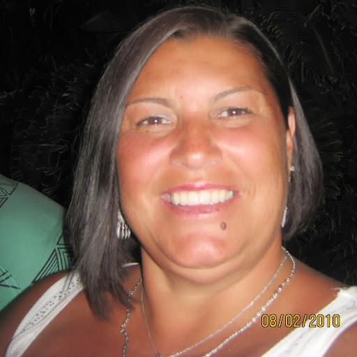 Vicki Moore Photo 15