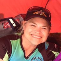Lisa Henderson Photo 32