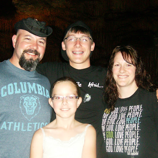 Stephanie Steele Photo 42