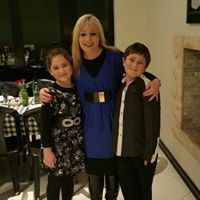 Maxine Levy Photo 17