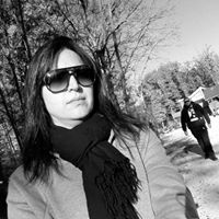 Julie Heinrich Photo 20