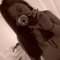 Rose Howell Photo 14