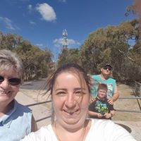 Karen Thomas Photo 49