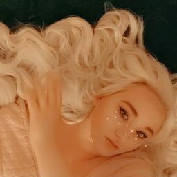 Charlotte Davison Photo 4