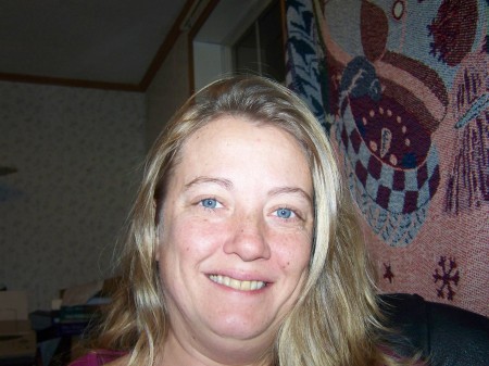 Holly Furlong Photo 7