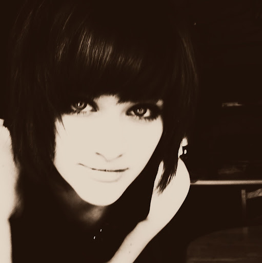 Sarah Burger Photo 21