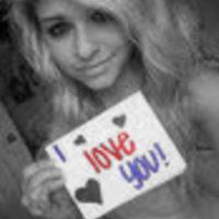 Stacie Andrews Photo 15