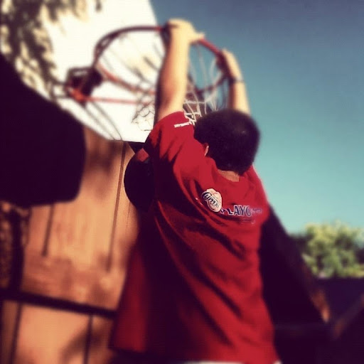 Daniel O'Neil Photo 15