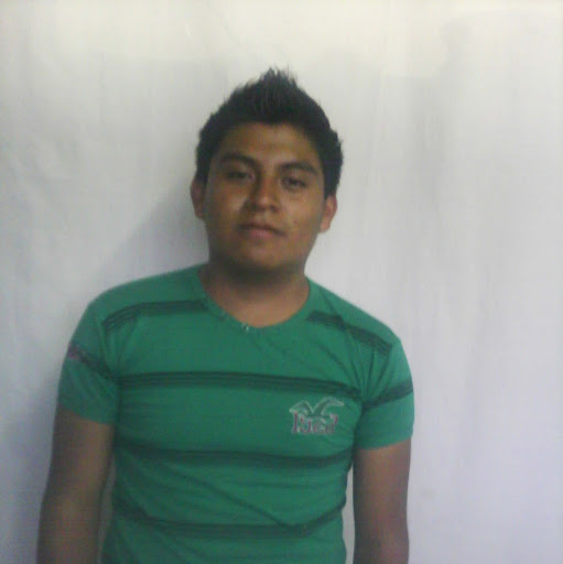 Moises Simon Photo 1