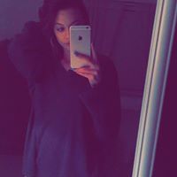 Renee Yates Photo 21