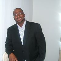 Michael Clay Photo 45