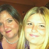 Michelle Stapleton Photo 21