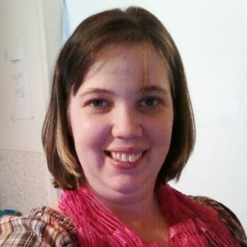 Debbie Larson Photo 12