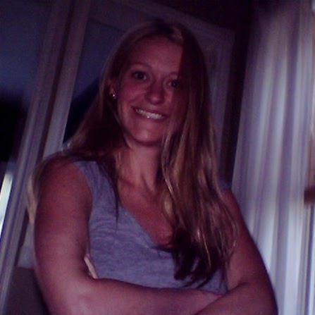 Melanie Murray Photo 27