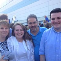 Michelle Mckenna Photo 37