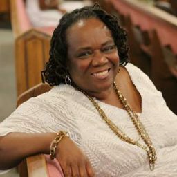 Linda Webster Photo 34