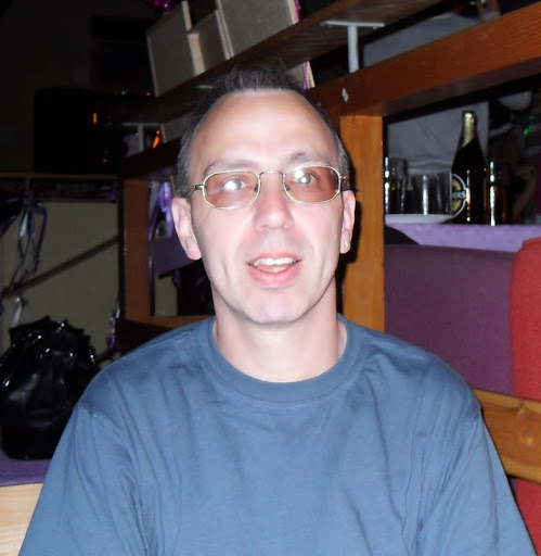 Alan Singleton Photo 40