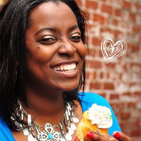 Tiffany Perry Photo 26