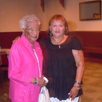 Vivian Brooks Photo 30